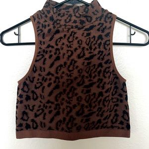 Leopard crop top